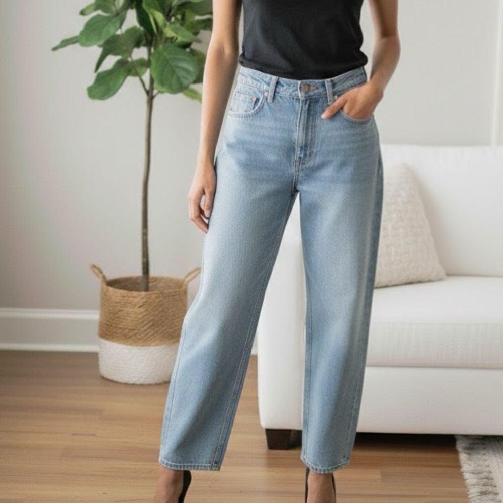 Motel Rocks Denim Wide Leg Mid Rise Light Blue Jeans Size 26 x 32